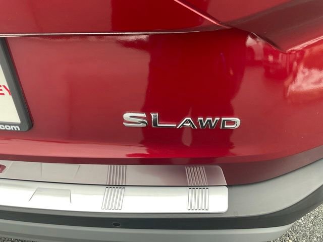 Used 2021 Nissan Rogue SL w/ Premium Package image 8