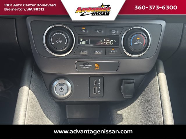 Used 2022 Nissan Leaf S FWD image 16