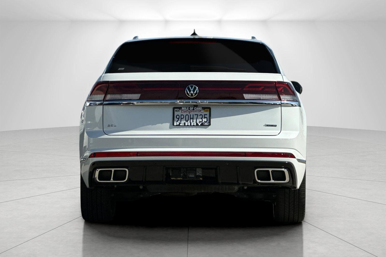 Used 2024 Volkswagen Atlas Cross Sport SEL Premium R-Line image 4