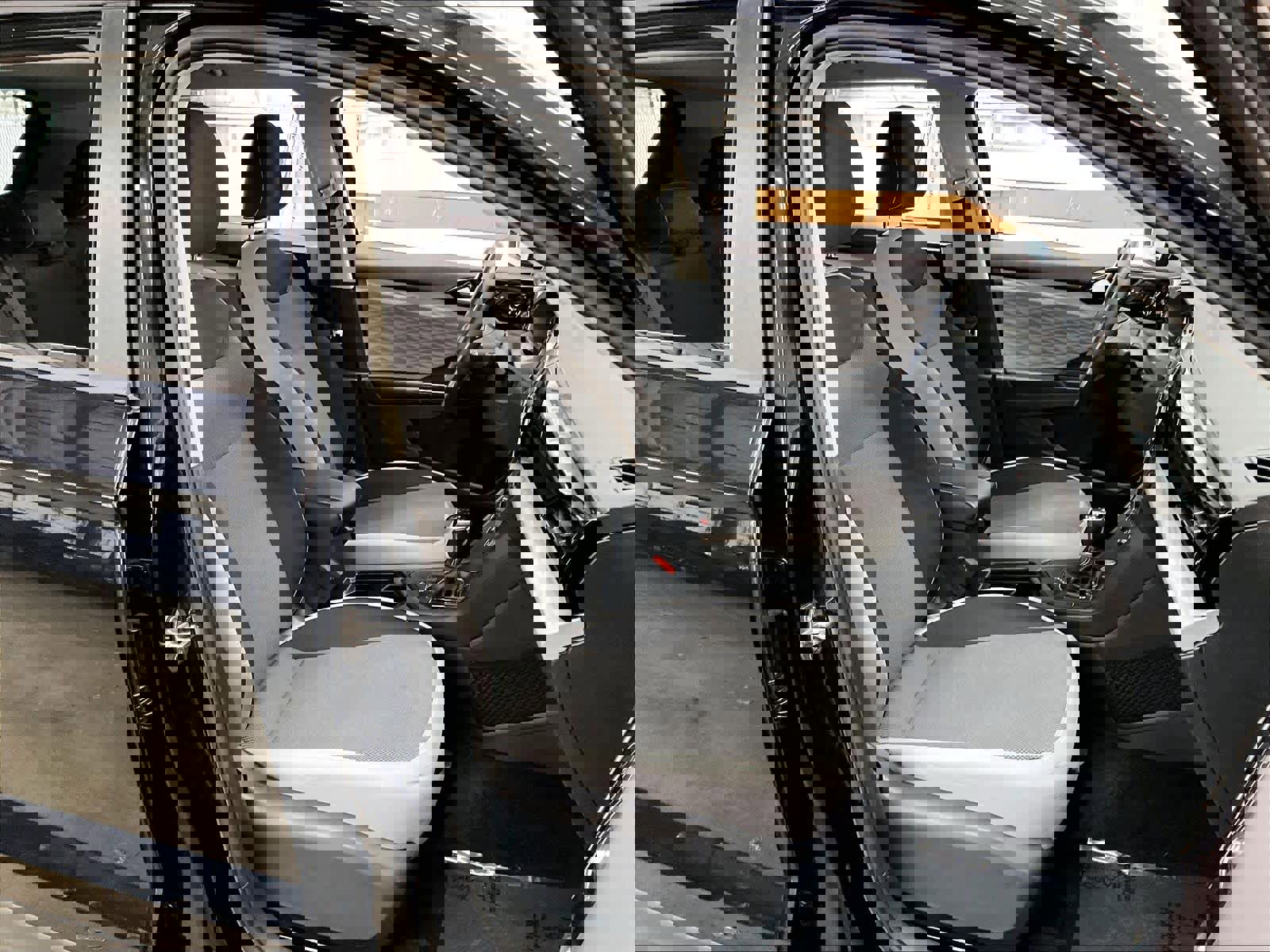 Used 2022 Volkswagen Taos S w/ IQ Drive S Package image 10