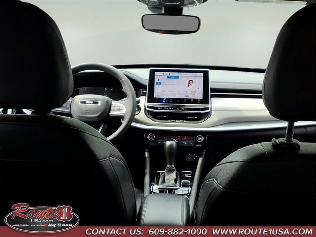 Used 2025 Jeep Compass Limited w/ Elite Group AWD/4WD image 20