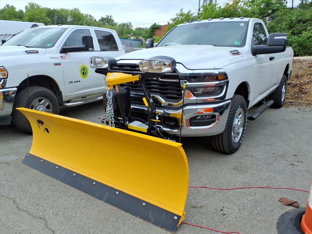 New 2026 RAM 2500 Tradesman AWD/4WD video 2