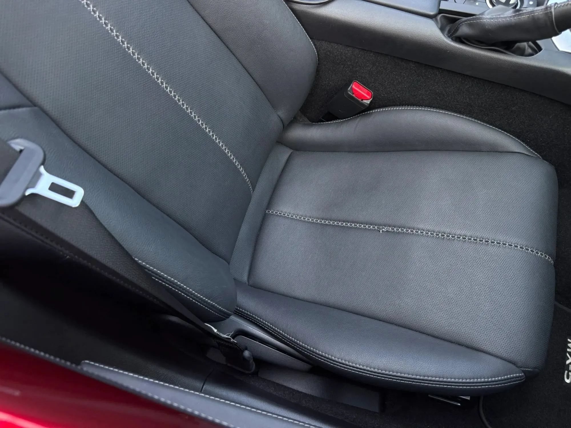 Used 2022 MAZDA MX-5 Miata RF Grand Touring RWD image 20