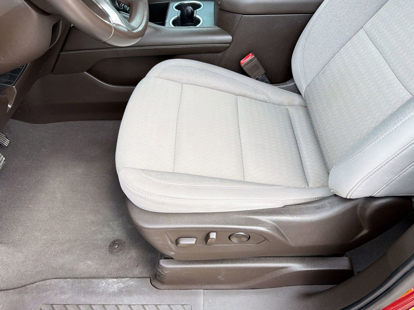 Used 2021 Chevrolet Tahoe LS RWD image 13