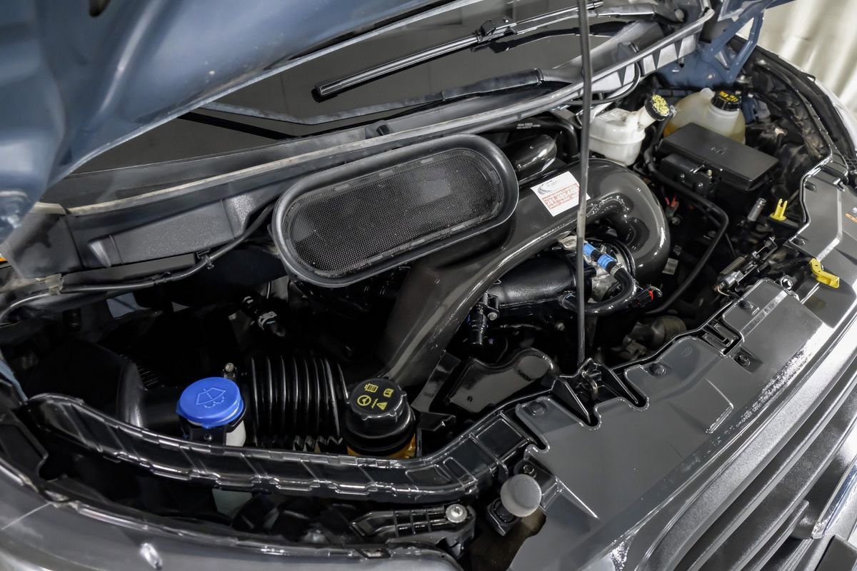 Used 2019 Ford Transit 250 148 High Roof Extended image 39