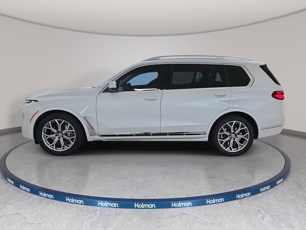 Certified 2024 BMW X7 xDrive40i image 9