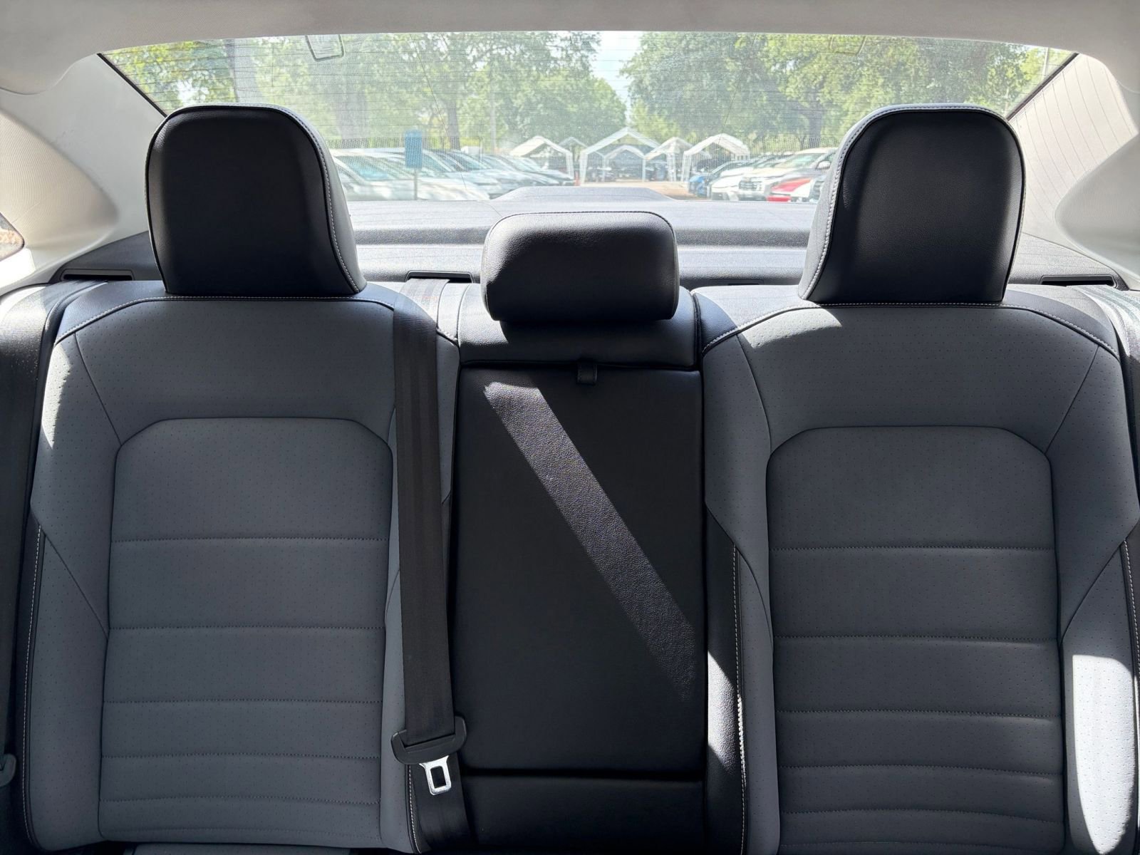 Used 2025 Volkswagen Jetta SE image 38