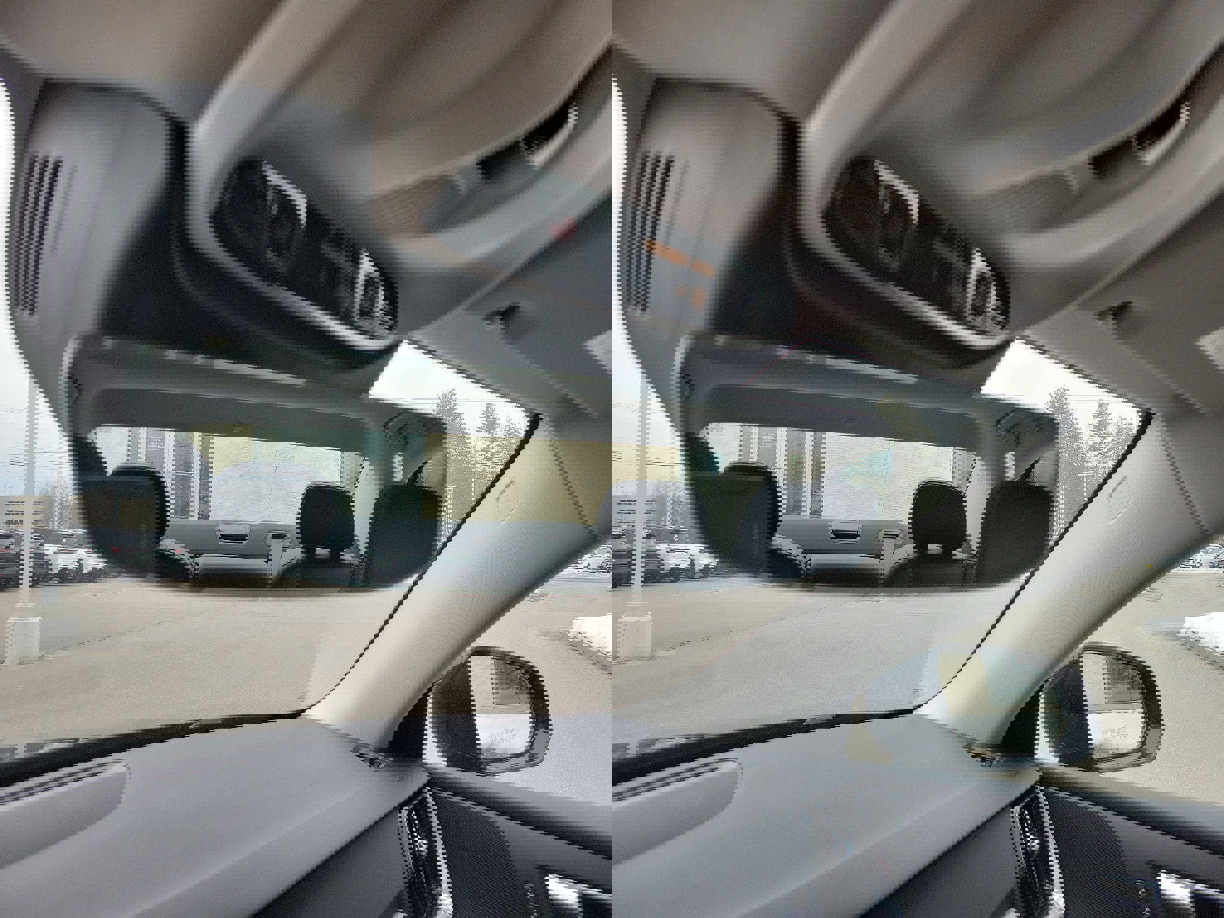 Used 2019 Volvo S60 T6 Momentum w/ Premium Package image 27