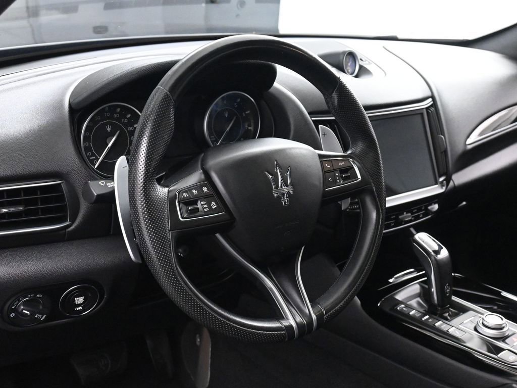 Used 2023 Maserati Levante Modena image 24