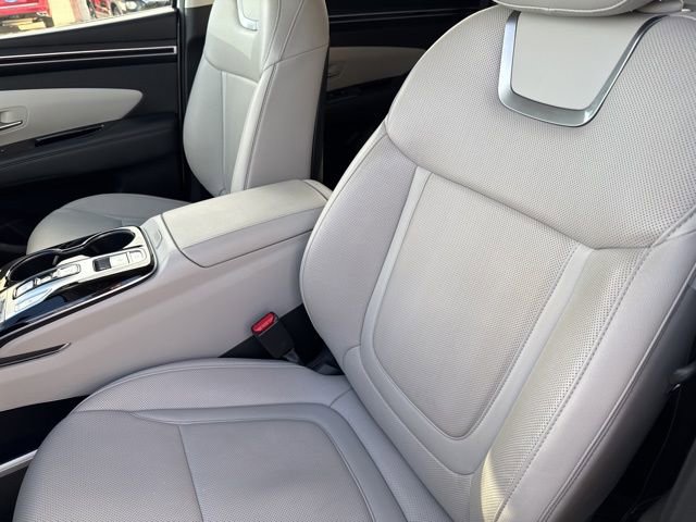 Used 2023 Hyundai Tucson Limited w/ Cargo Package image 25