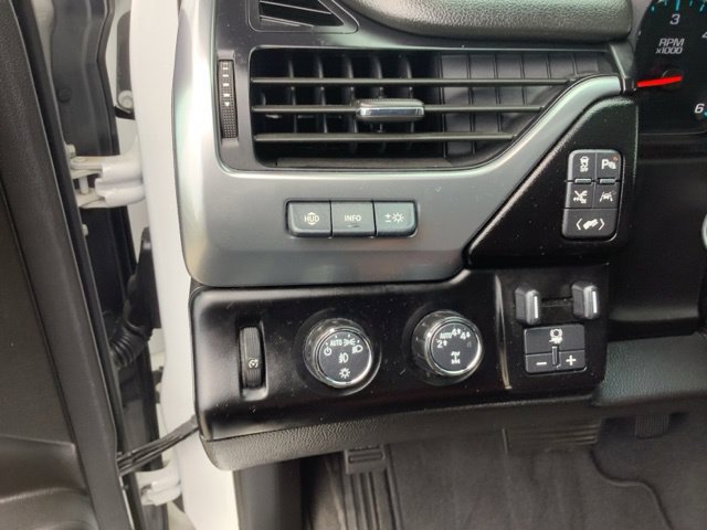 Used 2020 Chevrolet Tahoe Premier w/ Premier Plus Edition AWD/4WD image 30
