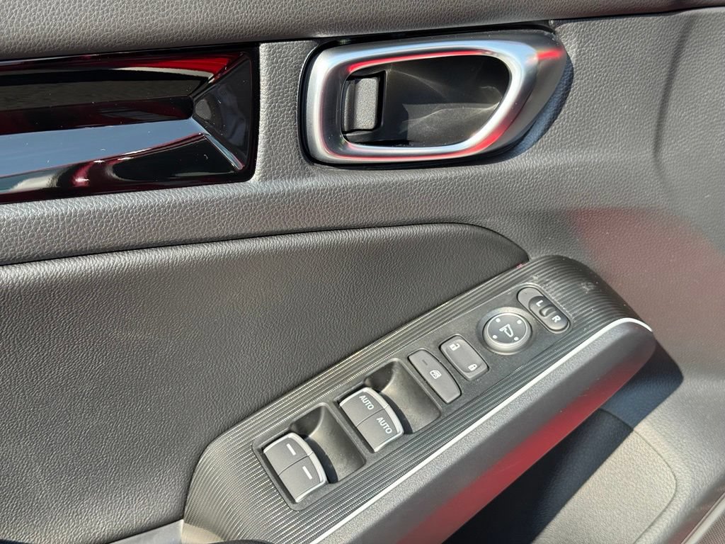 Certified 2026 Honda Civic Sport Touring image 9