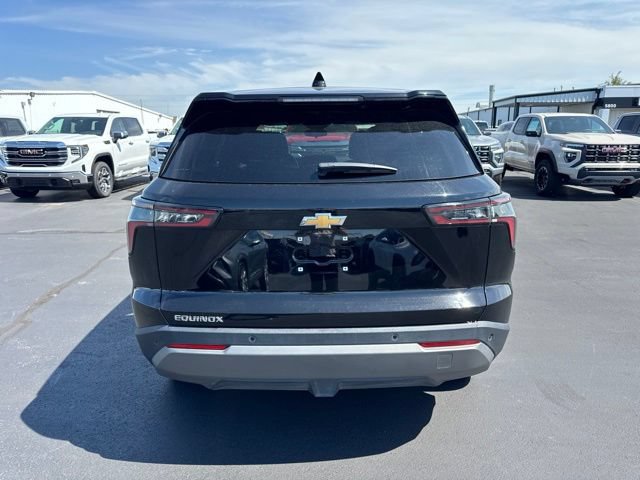 Used 2025 Chevrolet Equinox LT FWD image 4