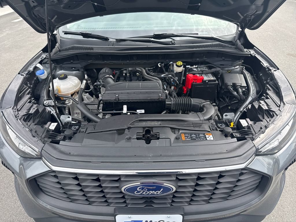 Used 2025 Ford Escape Active AWD/4WD image 25