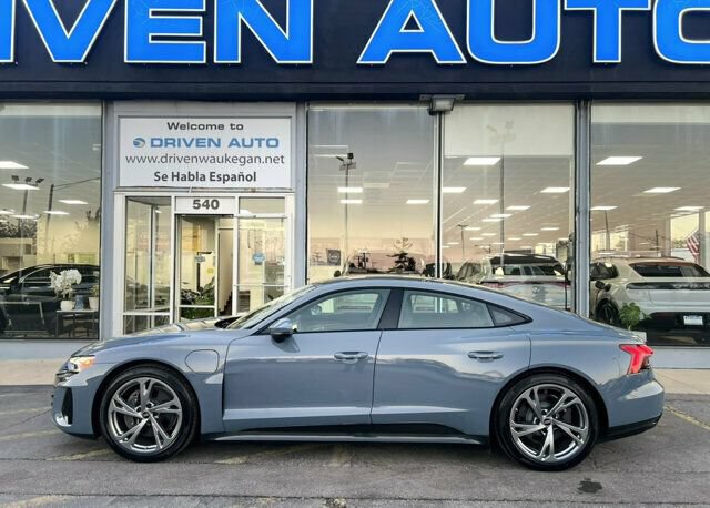 Used 2023 Audi e-tron GT Premium Plus AWD/4WD image 2