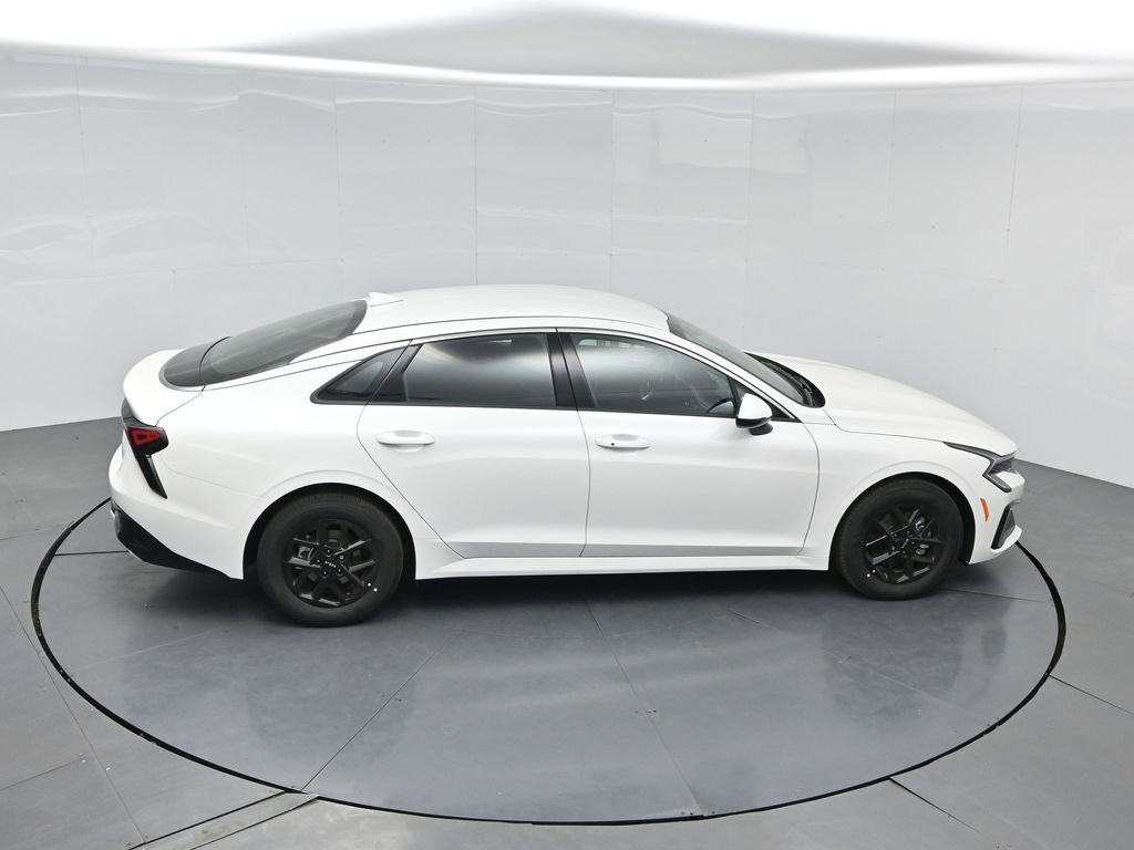 New 2026 Kia K5 LXS FWD image 61