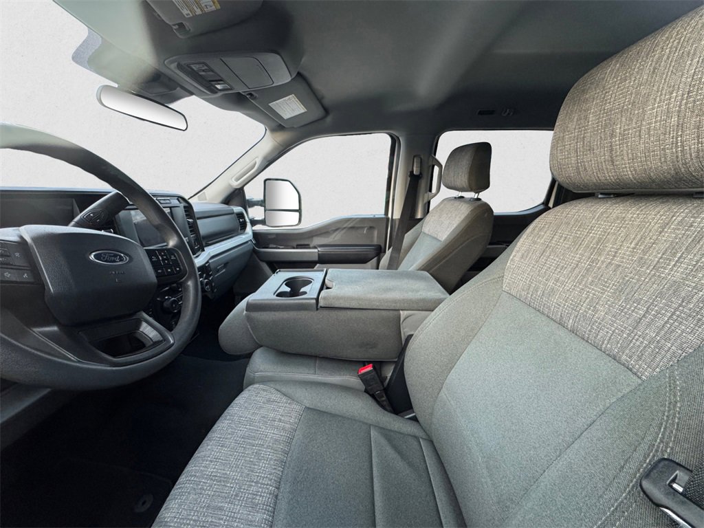 Used 2024 Ford F250 XLT w/ FX4 Off-Road Package image 6