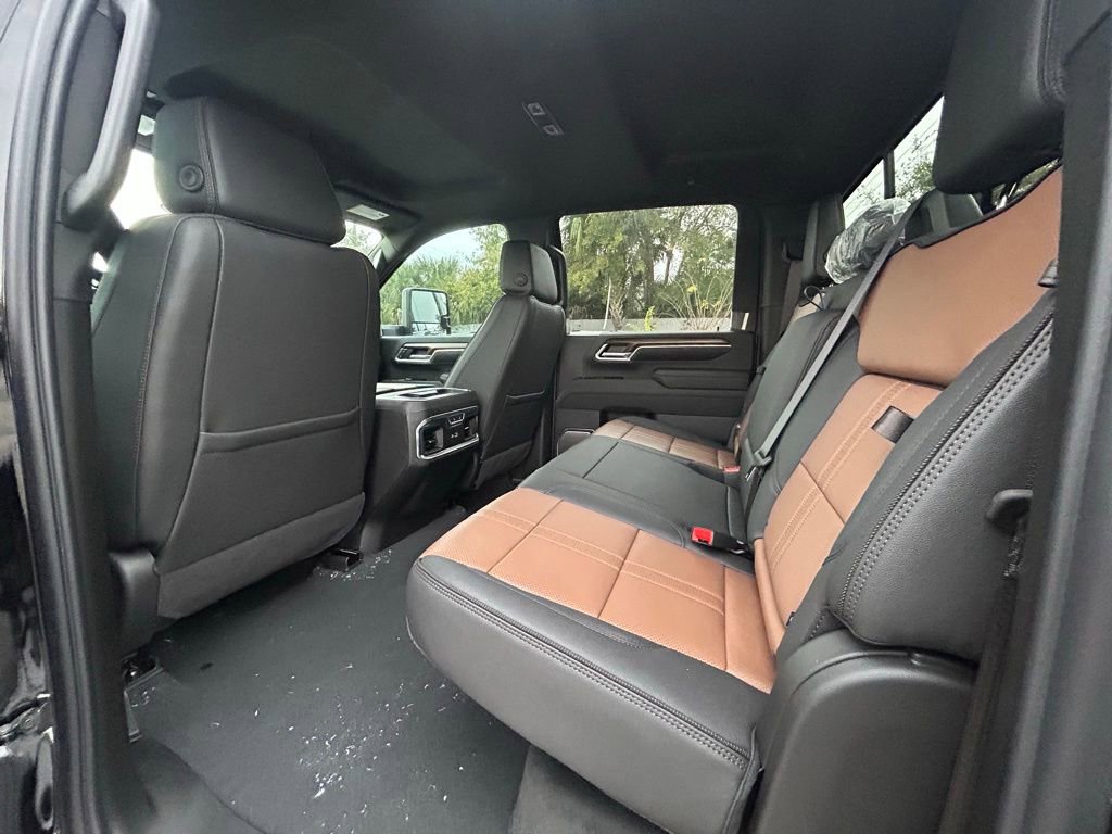New 2026 Chevrolet Silverado 3500 High Country w/ Technology Package image 15
