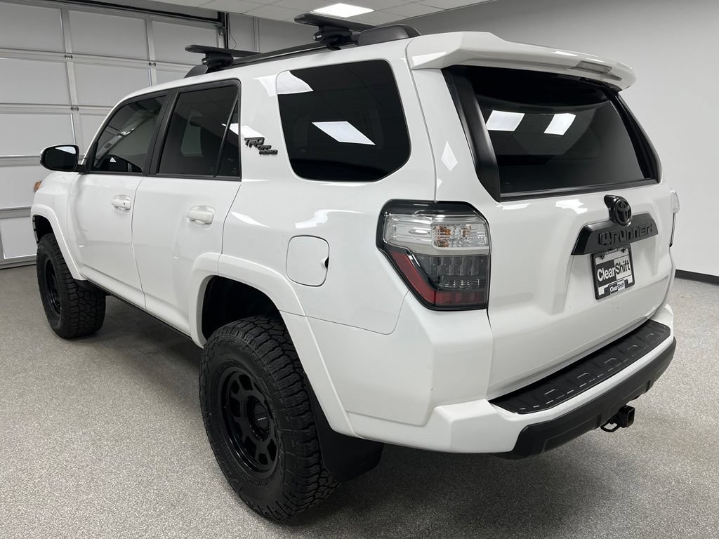 Used 2022 Toyota 4Runner TRD Off-Road Premium AWD/4WD image 8