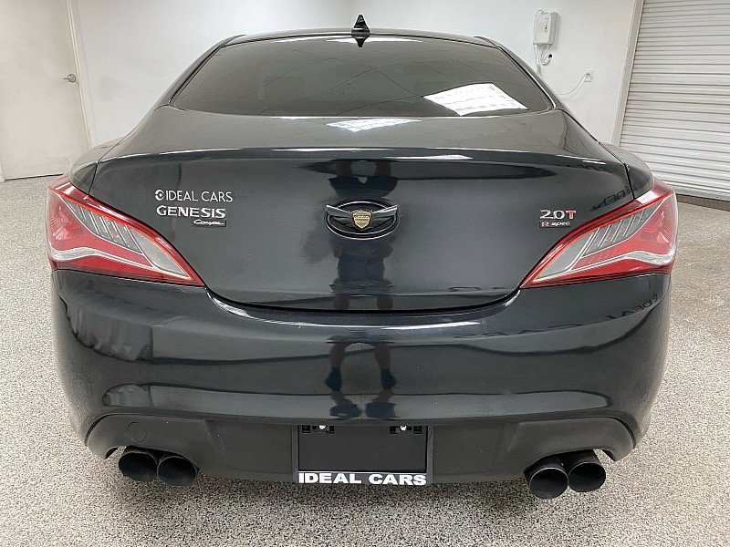 Used 2014 Hyundai Genesis 2.0T image 6