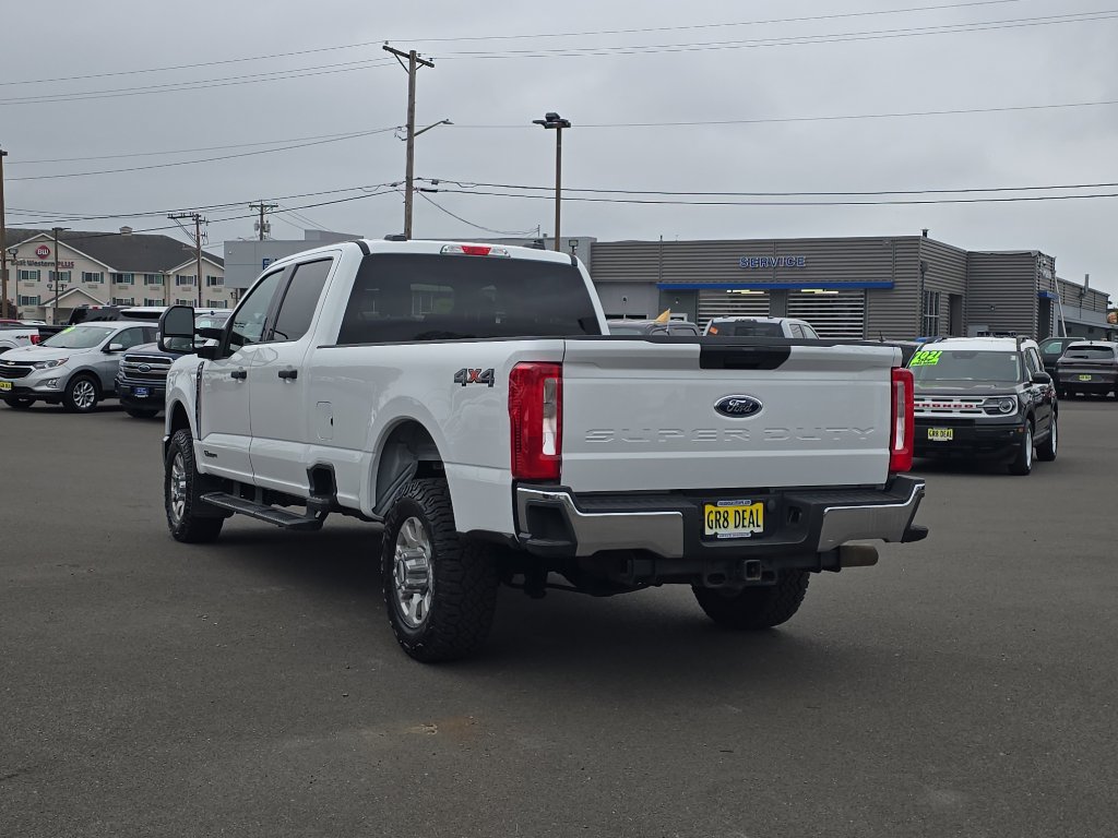 Certified 2023 Ford F350 XLT w/ FX4 Off-Road Package image 4