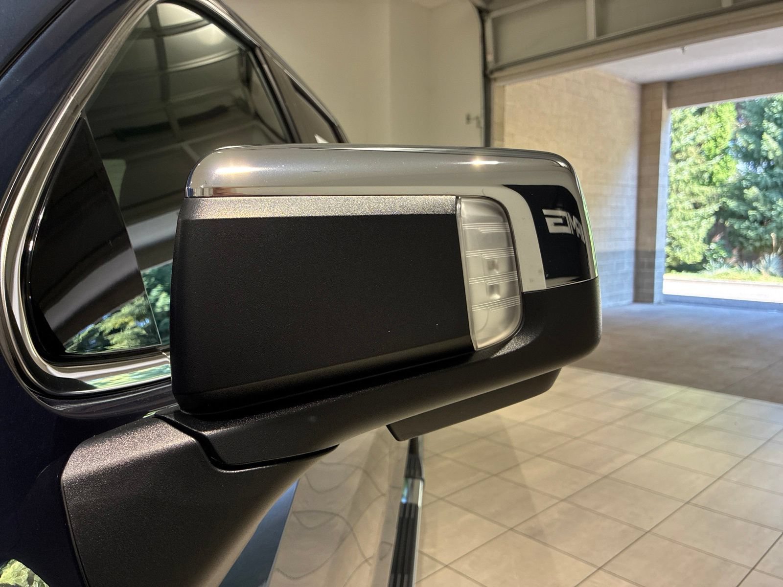 Used 2022 GMC Sierra 1500 SLT w/ SLT Premium Plus Package AWD/4WD image 10