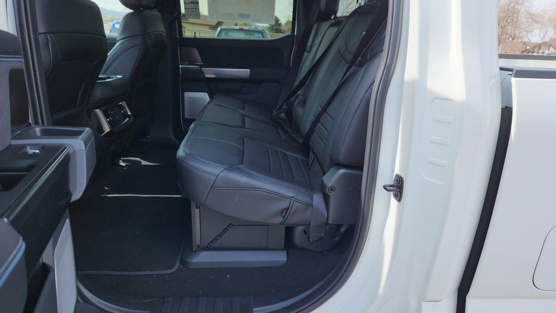 New 2026 Ford F250 Platinum w/ Tremor Off-Road Package image 26