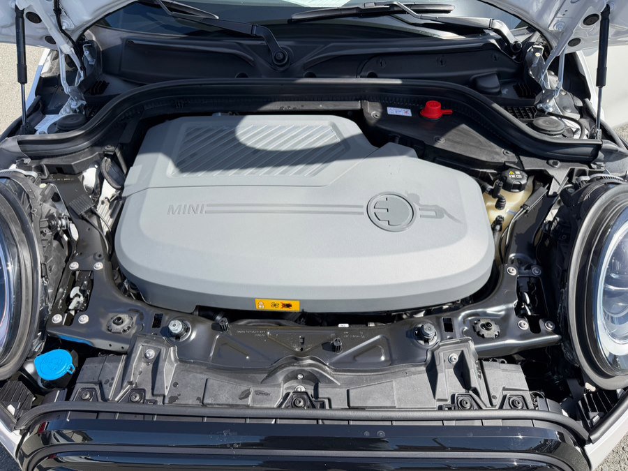 Used 2023 MINI Cooper SE image 47