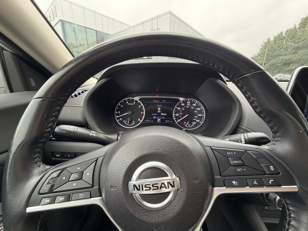 Used 2021 Nissan Sentra SV FWD image 10