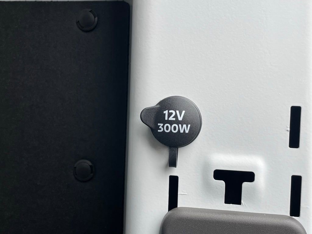 New 2026 Ford Transit 250 148 Medium Roof w/ Load Area Protection Package image 31