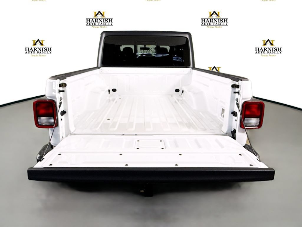 Used 2022 Jeep Gladiator Sport AWD/4WD image 31
