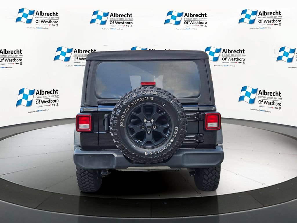 Used 2022 Jeep Wrangler Unlimited Sport AWD/4WD image 4