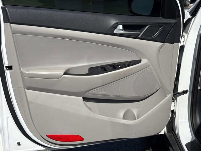 Used 2020 Hyundai Tucson SEL w/ Cargo Package image 10
