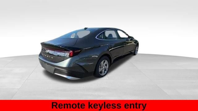 Used 2026 Hyundai Sonata SE FWD image 19