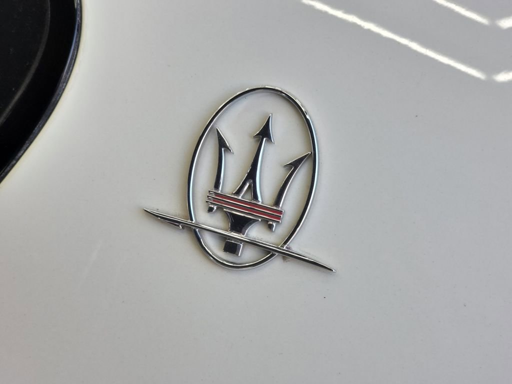 Used 2014 Maserati GranTurismo Sport image 28