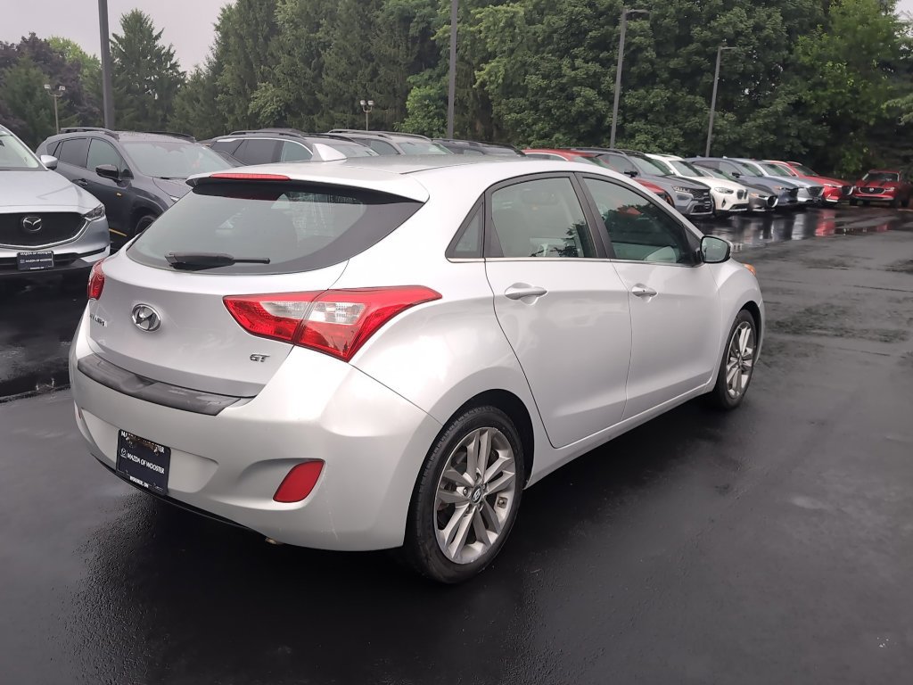 Used 2016 Hyundai Elantra GT w/ Option Group 02 FWD image 5