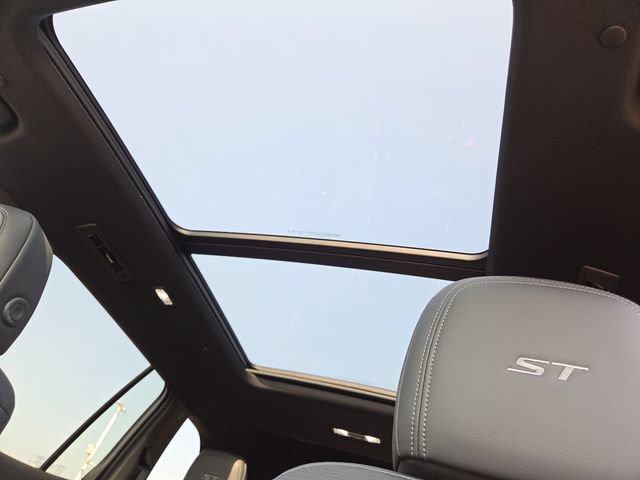 New 2026 Buick Enclave Sport Touring w/ Power Package FWD image 3