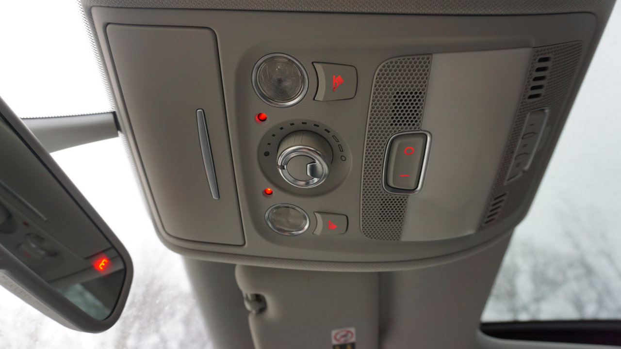 Used 2015 Audi A4 2.0T Premium Plus w/ Premium Plus Package image 30