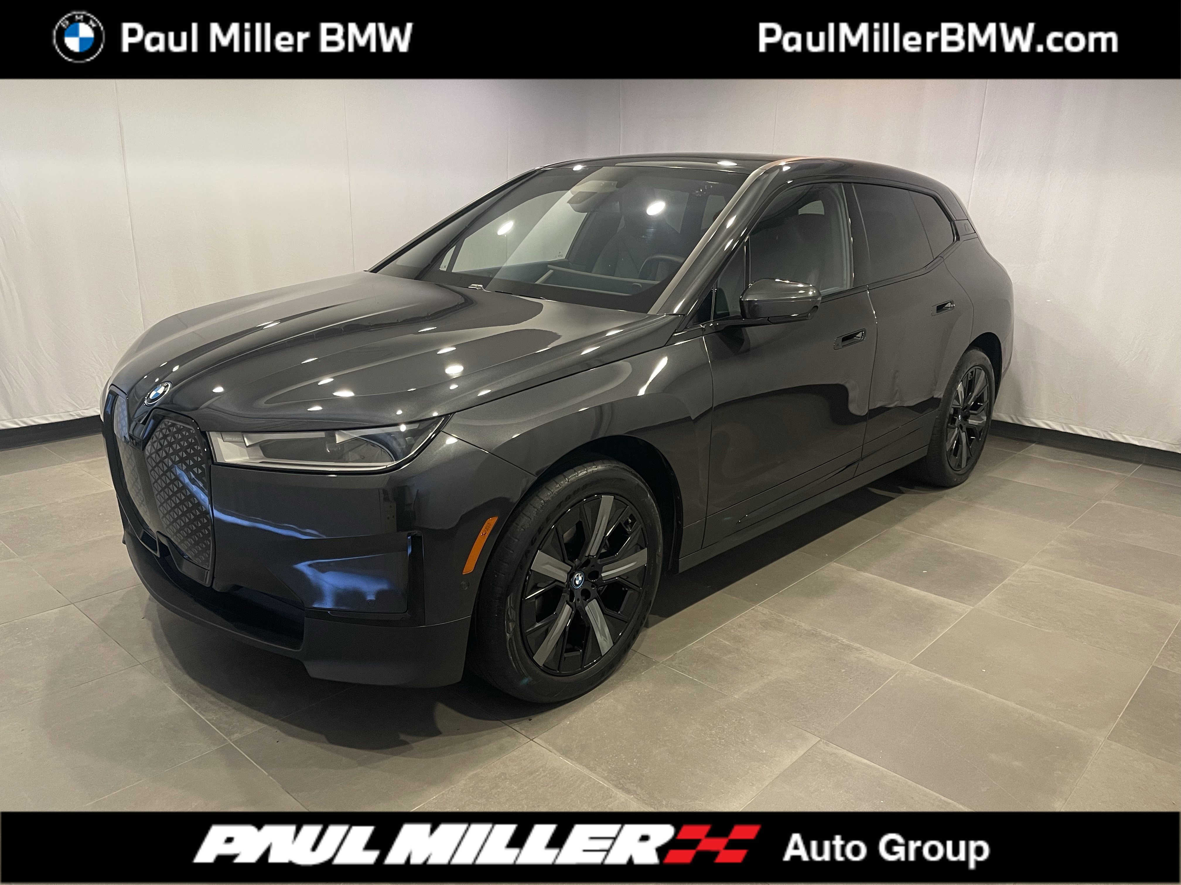 Certified 2024 BMW iX xDrive50 w/ Premium Package AWD/4WD image 1