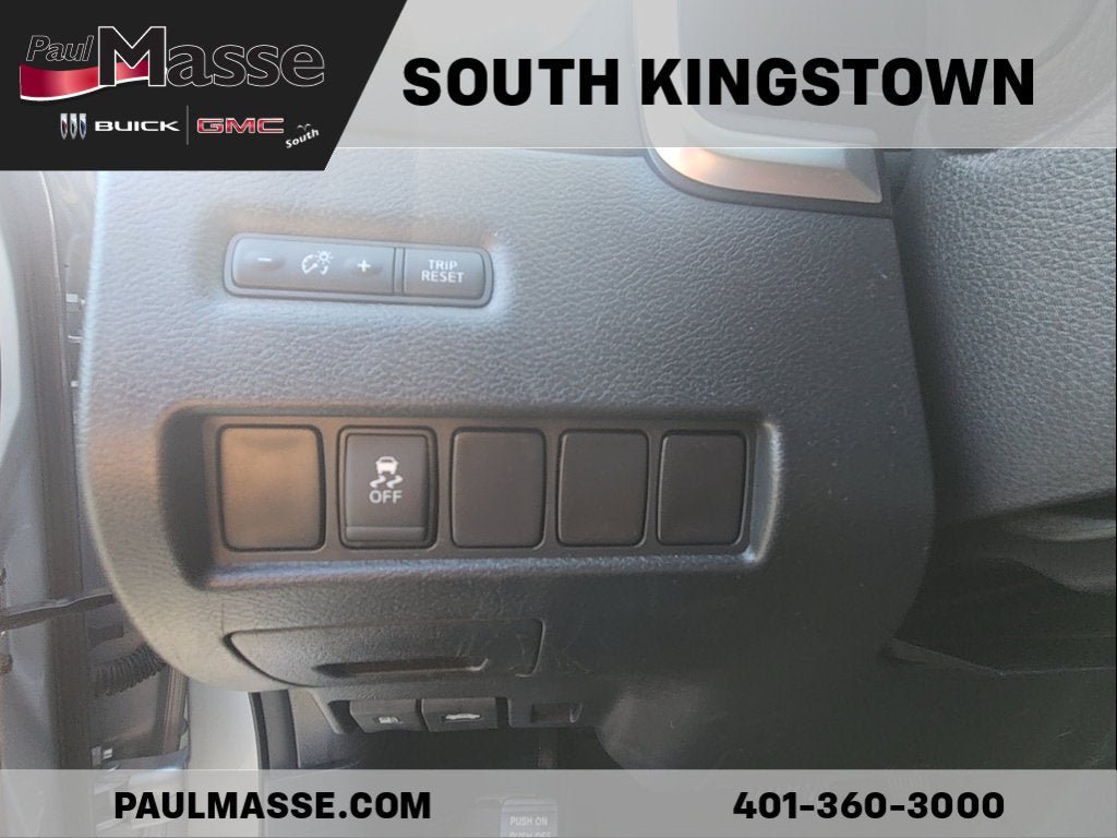 Used 2017 Nissan Murano SV w/ Visibility Package AWD/4WD image 11