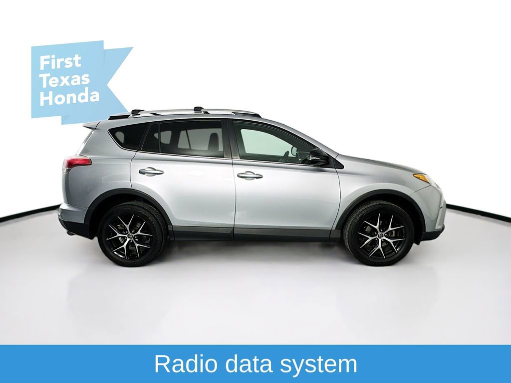 Used 2016 Toyota RAV4 SE image 8