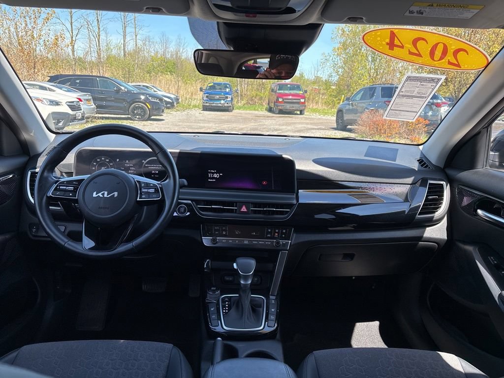 Certified 2024 Kia Seltos S AWD/4WD image 16