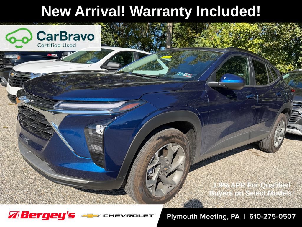 Used 2024 Chevrolet Trax LT w/ Driver Confidence Package FWD image 1