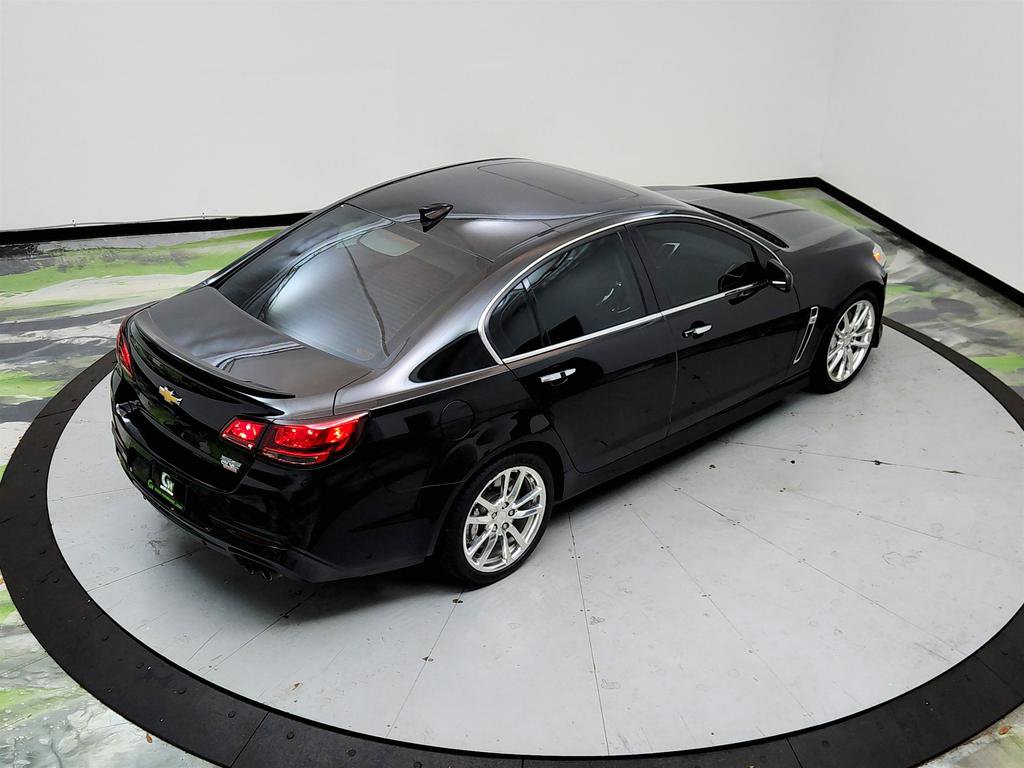 Used 2015 Chevrolet SS RWD image 32