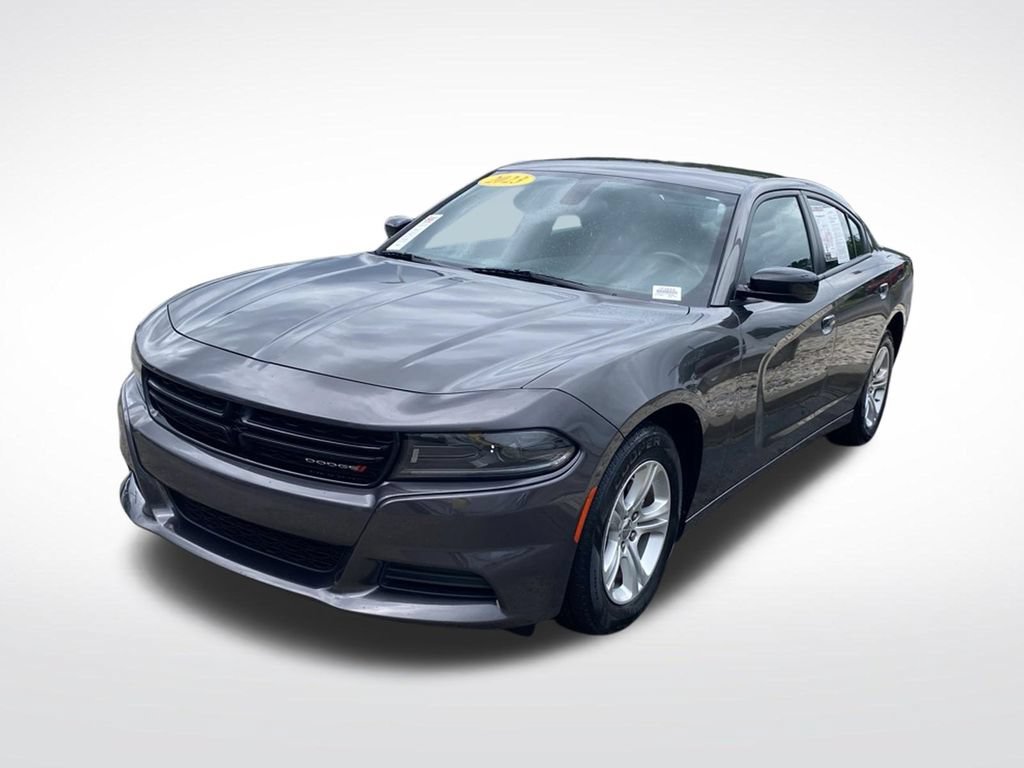 Used 2023 Dodge Charger SXT RWD image 2