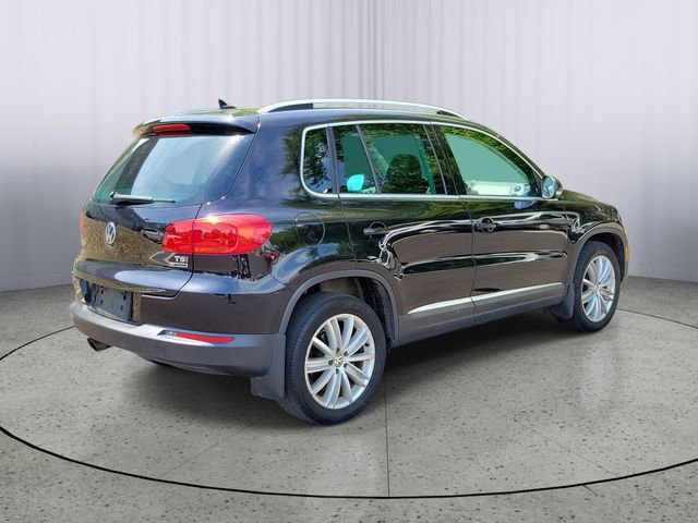 Used 2016 Volkswagen Tiguan SE AWD/4WD image 3