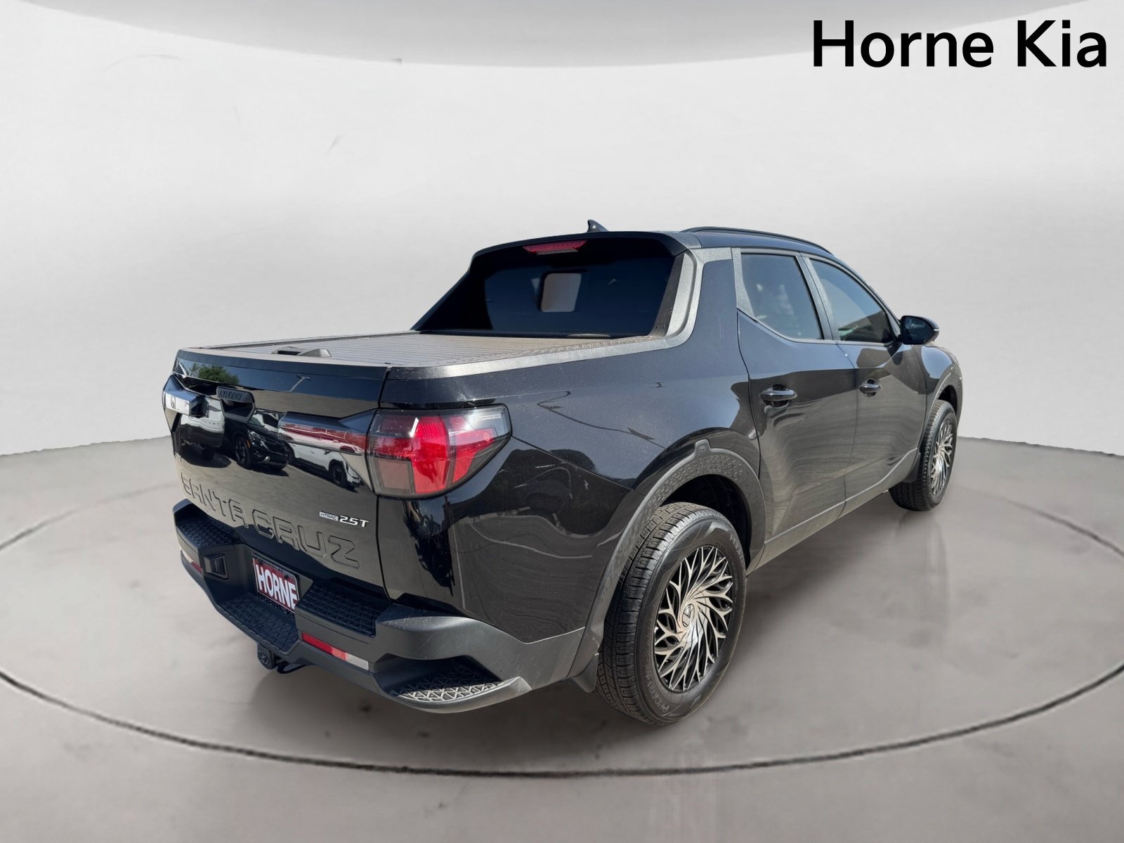 Used 2022 Hyundai Santa Cruz SEL Premium w/ Cargo Package AWD/4WD image 4
