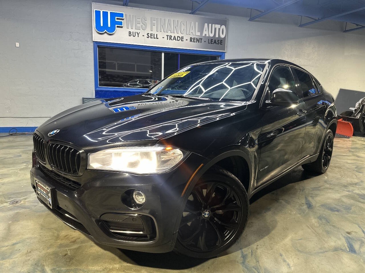 Used 2017 BMW X6 xDrive35i AWD/4WD image 1