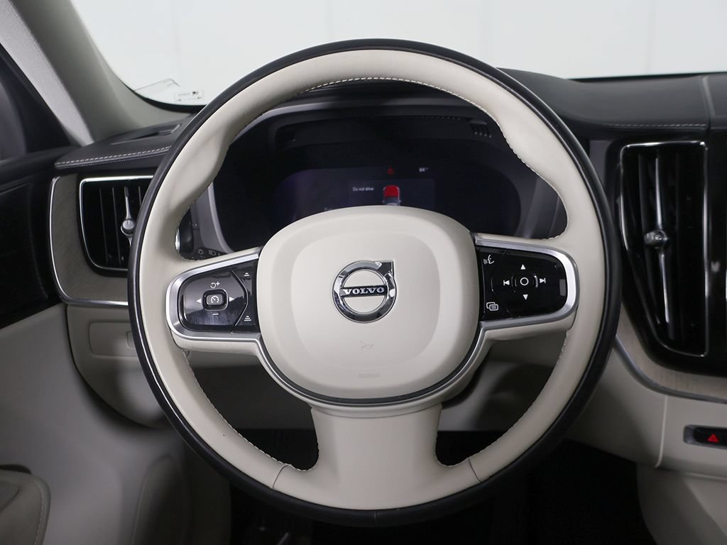 Used 2023 Volvo XC60 B6 Ultimate AWD/4WD image 37