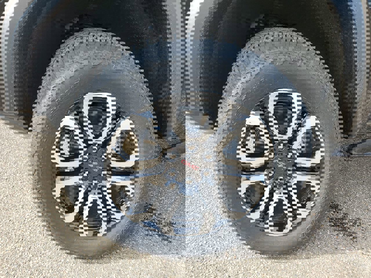 New 2025 GMC Canyon AT4 w/ Nightfall Edition image 70